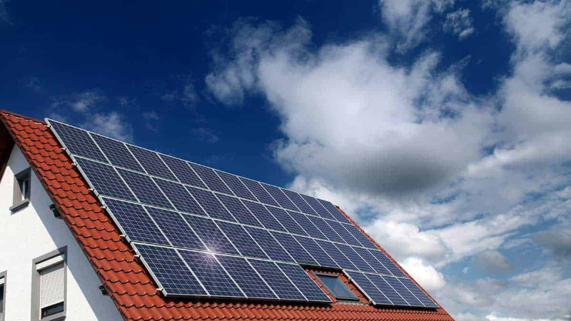 Những ưu điểm khi lắp đặt điện mặt trời cho hộ gia đình